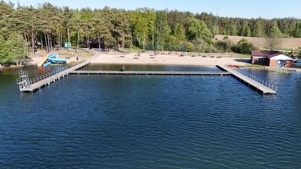 Jezioro w Gminie Miastko - przewozy turystyczne